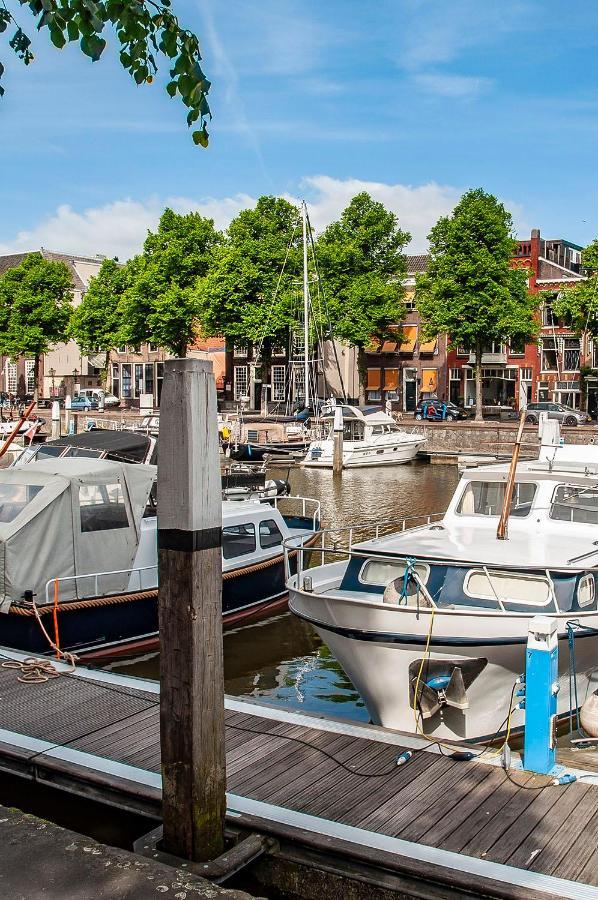 Nieuwehaven25 Panzió Dordrecht Kültér fotó