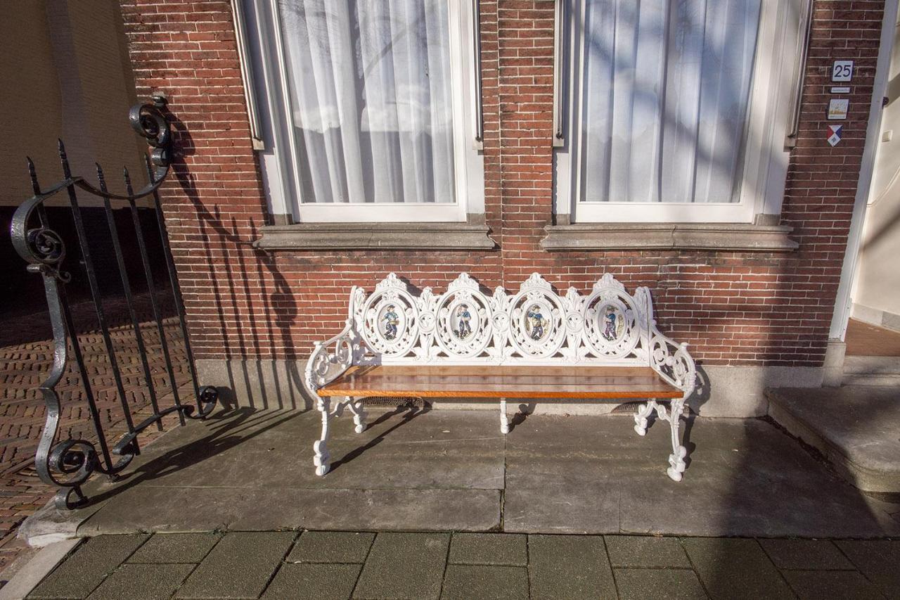 Nieuwehaven25 Panzió Dordrecht Kültér fotó